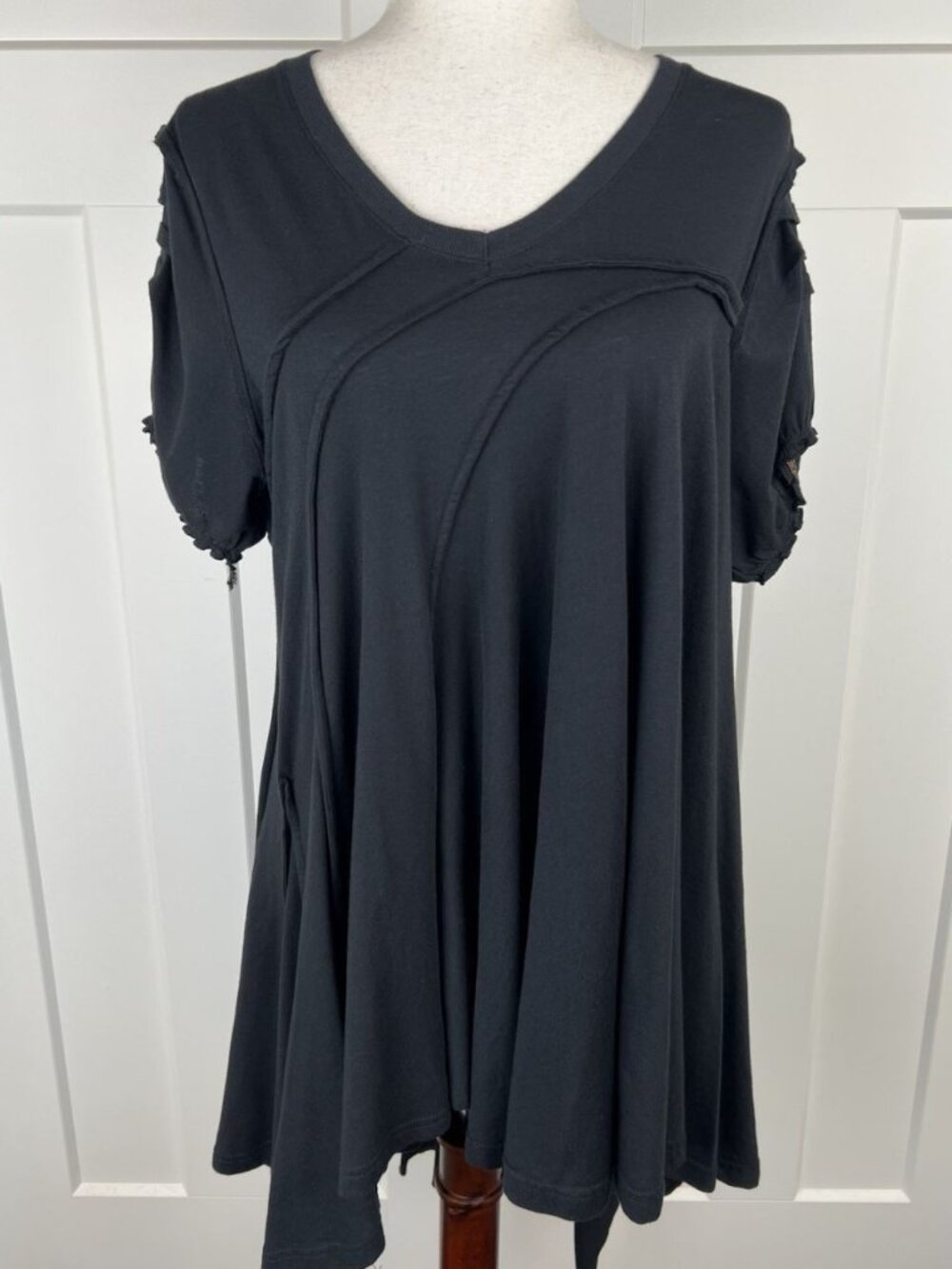 Completo Collection L Black Lagenlook Asymmetrical Tunic Top 100% Cotton Artsy
